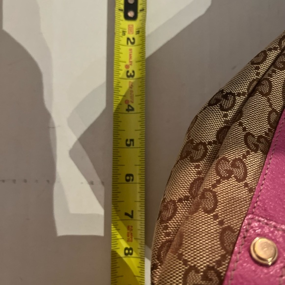 Gucci Bag - Picture 9 of 17